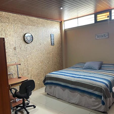 Huehueloft1 Estacionamiento Y Wifi Leilighet Huehuetenango Eksteriør bilde