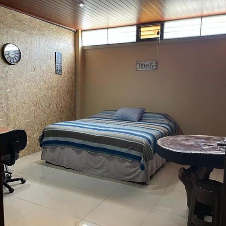 Huehueloft1 Estacionamiento Y Wifi Leilighet Huehuetenango Eksteriør bilde