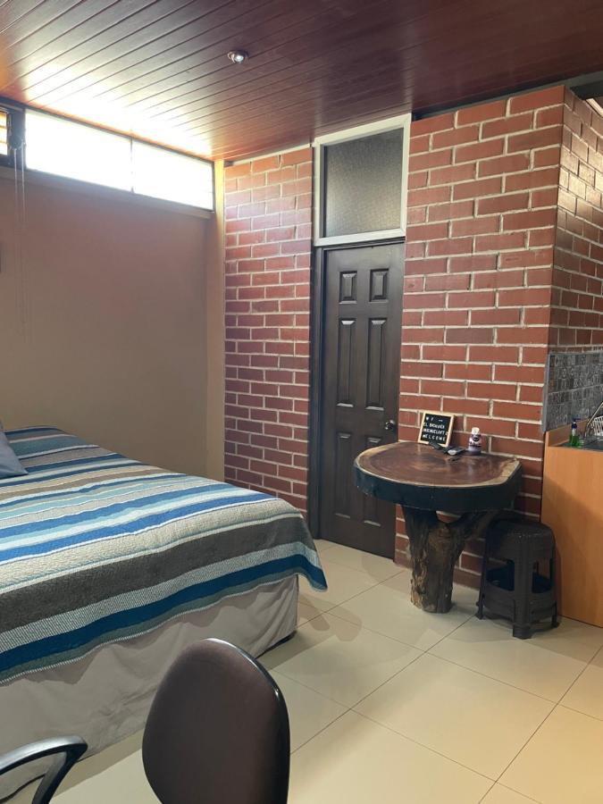 Huehueloft1 Estacionamiento Y Wifi Leilighet Huehuetenango Eksteriør bilde